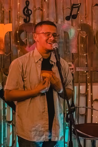 Amit Hernández